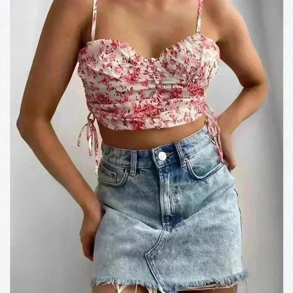o. vianca Tops - o. Vianca floral crop top medium